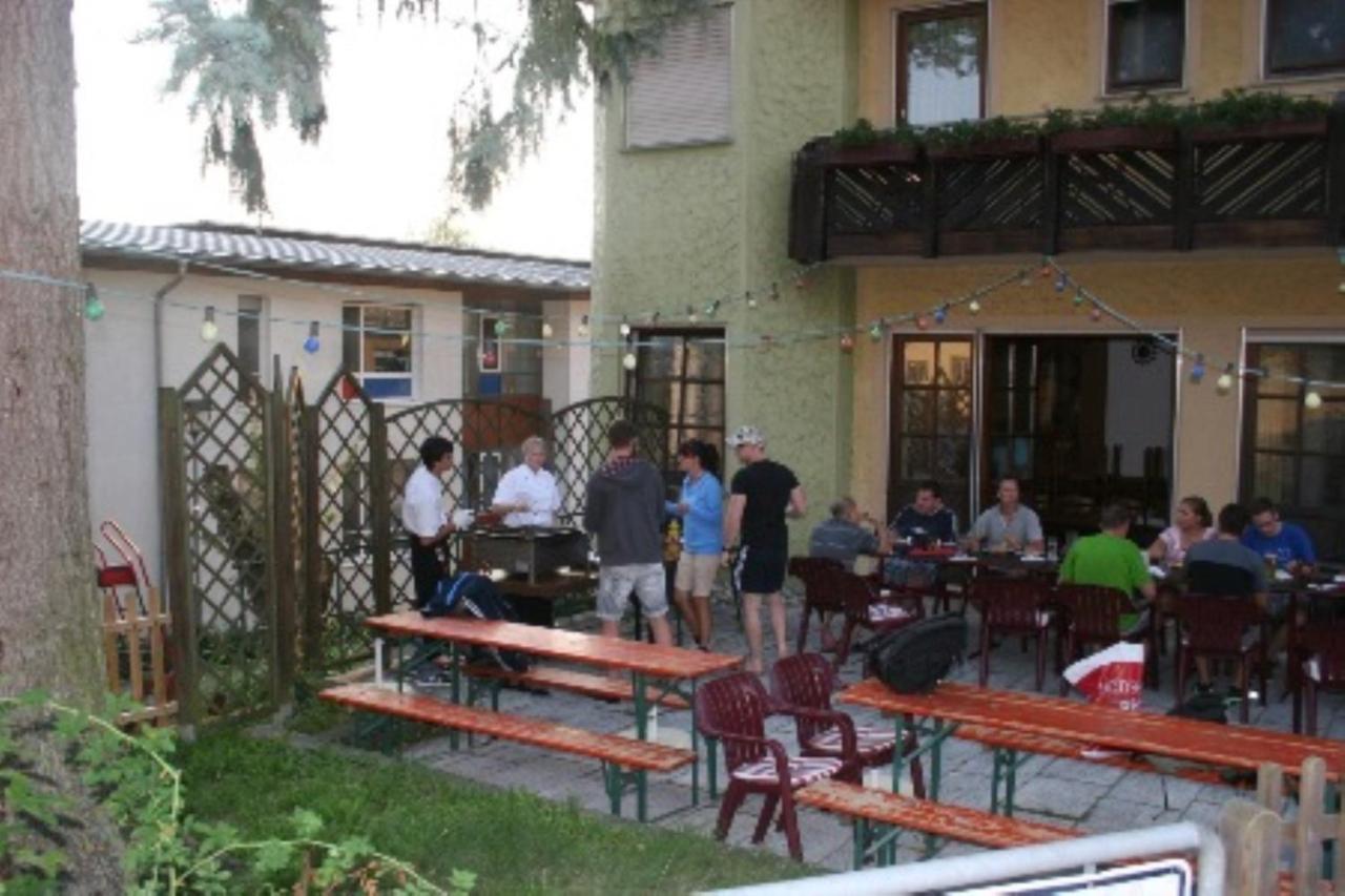 Landgasthof Zur Krone Krautheim ภายนอก รูปภาพ